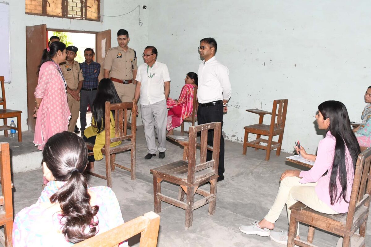 рдкреБрд▓рд┐рд╕ рдЙрдкрдирд┐рд░реАрдХреНрд╖рдХ рдкрд░реАрдХреНрд╖рд╛ рдореЗрдВ 2810 рдЕрднреНрдпрд░реНрдерд┐рдпреЛрдВ рдиреЗ рджреА рдкрд░реАрдХреНрд╖рд╛