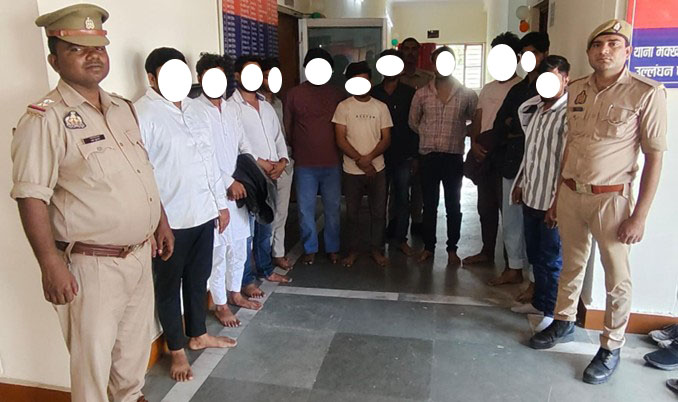 होटल में चल रहे अनैतिक कार्य में लिप्त 15 युवक-युवतियां गिरफ्तार