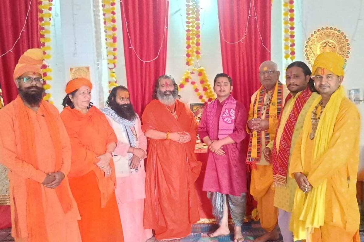 श्री राम नवमी पर वृंदावन में राष्ट्र मंगल एवं धर्म-संस्थापन हेतु अनुष्ठान