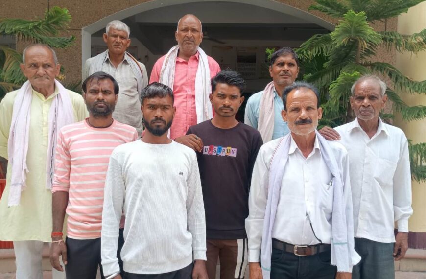 рд░рд╛рд╢рди рдбреАрд▓рд░ рдХрд╛ рдлрд░реНрдЬреАрд╡рд╛рдбрд╝рд╛, рдкрд░рд┐рд╡рд╛рд░ рдХреЗ рдЬреАрд╡рд┐рдд рд╕рджрд╕реНрдпреЛрдВ рдХреЛ рдореГрдд рджрд┐рдЦрд╛рдХрд░ рдирд╛рдо рдХрд╛рдЯрдиреЗ рдХрд╛ рдЖрд░реЛрдк