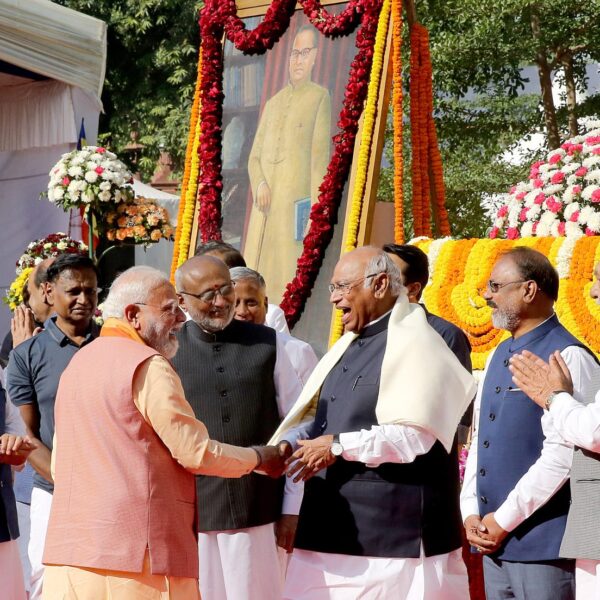 प्रेरणा स्थल पर प्रधानमंत्री ने बाबा साहेब को&hellip;