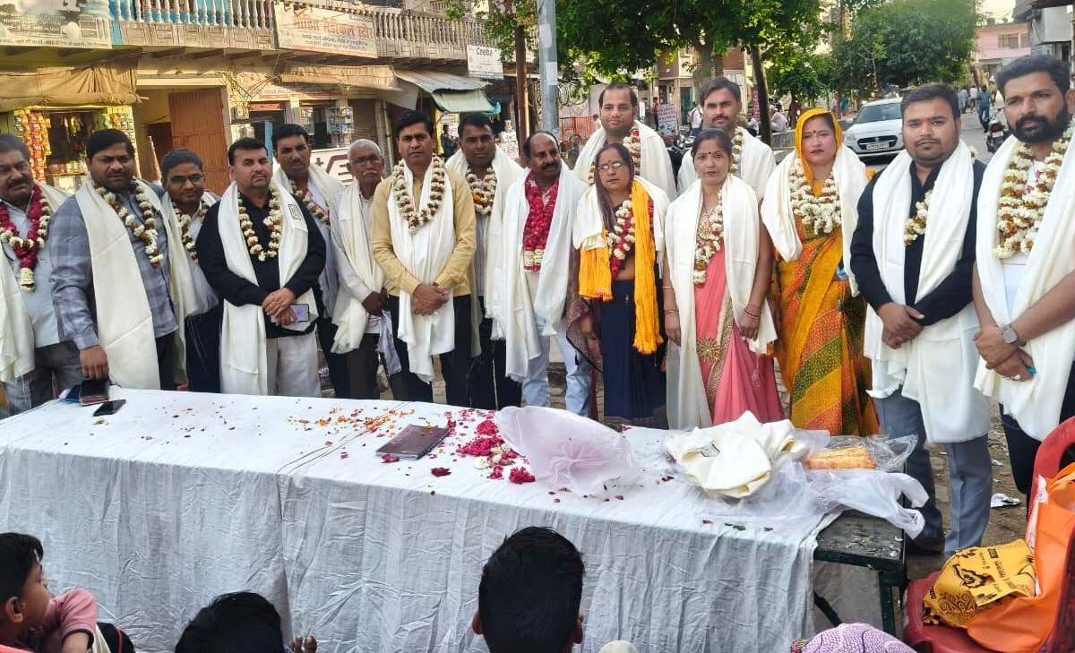 सविता समाज की नई कार्यकारिणी घोषित, डॉ. निर्दोष बने जिलाध्यक्ष