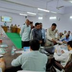 समाधान दिवस में शिकायतों के निस्तारण की धीमी रफ्तार, फरियादियों में निराशा