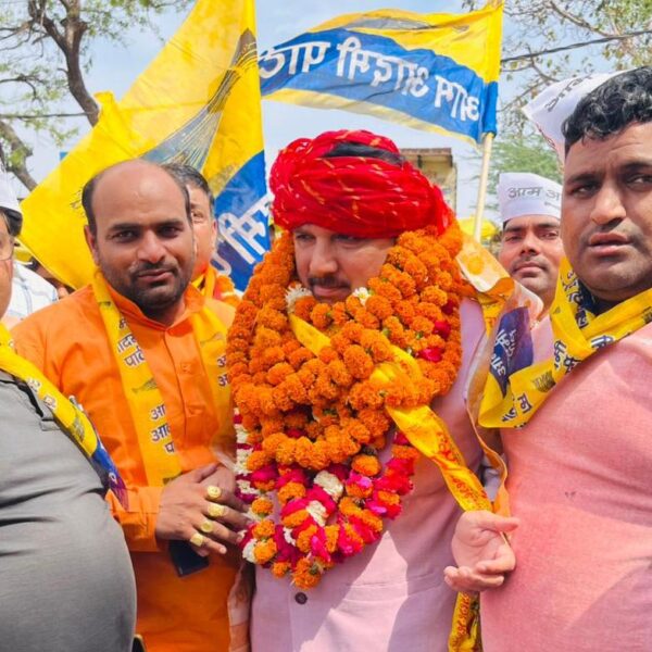 राज्यसभा सांसद संजय सिंह ने चौधरी चरण सिंह&hellip;