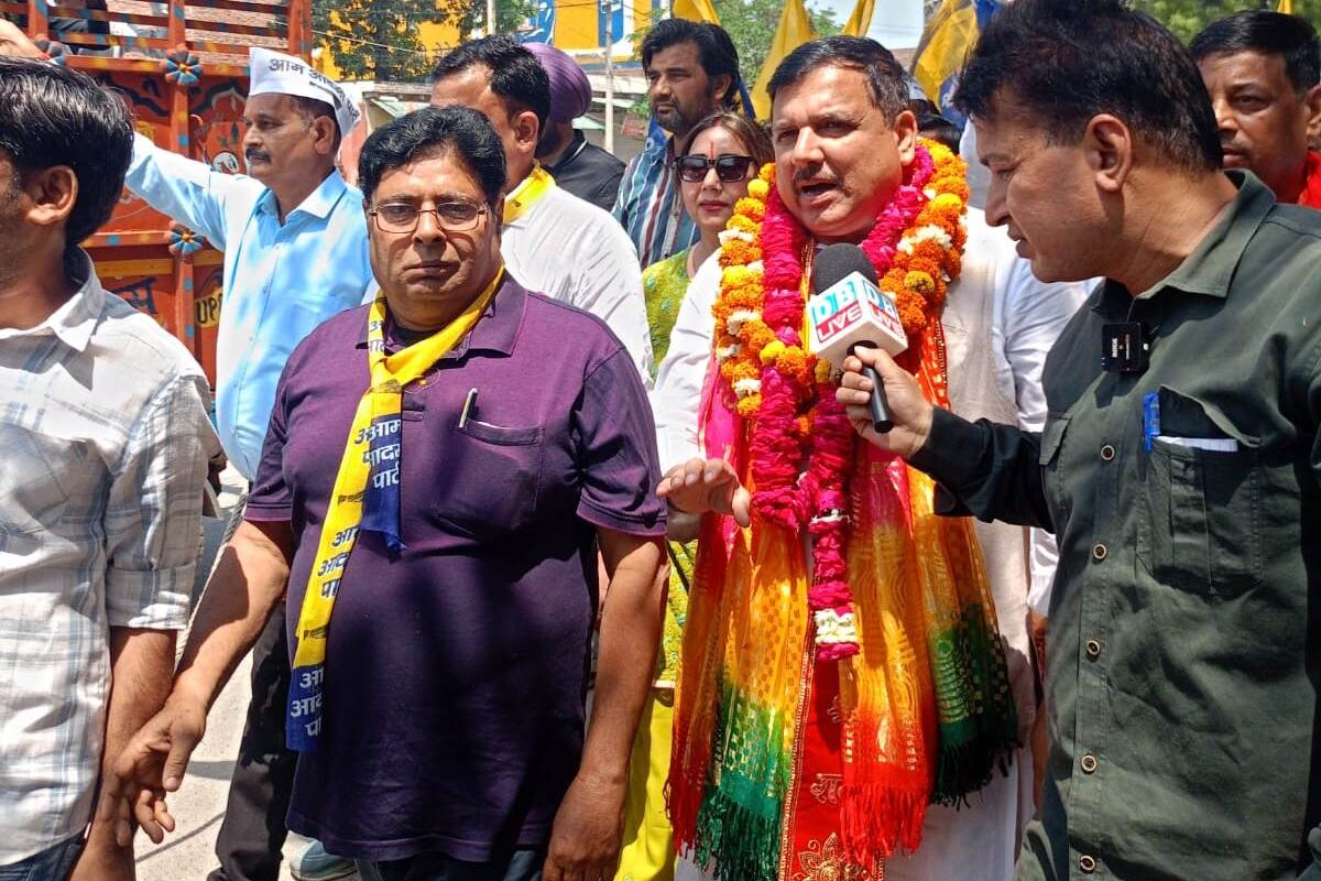 सांसद संजय सिंह का नरसीपुरम में जोरदार स्वागत, उमड़ा जनसैलाब