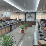 गैस सिलेंडर आपूर्ति पर डीएम सख्त, एजेंसियों को दिए निर्देश