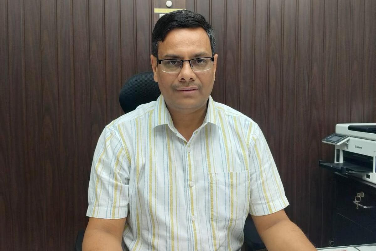 अपर मंडल रेल प्रबंधक, आगरा के रूप में गिरीश कुमार गुप्ता ने संभाला पदभार