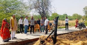 पीड़ितों से मिलकर मदद का दिलाया भरोसा