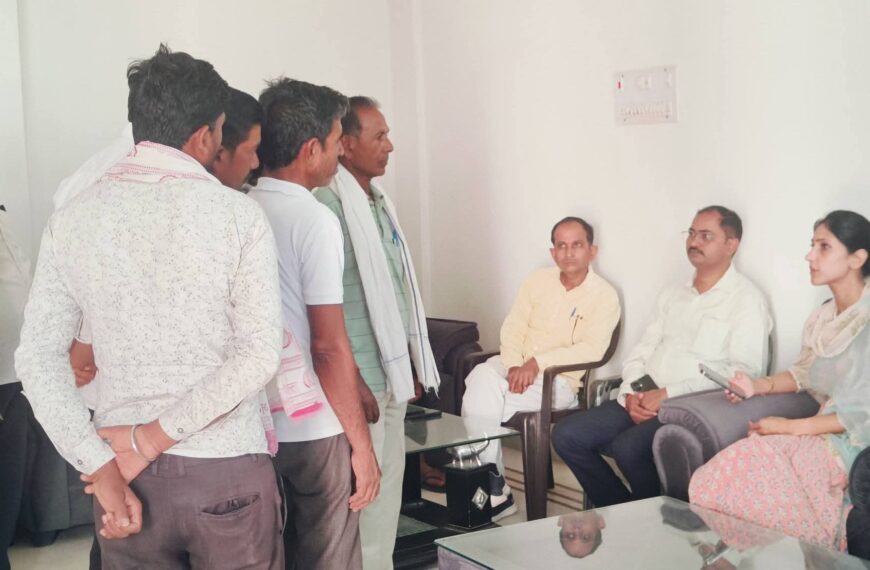 सदर विधायक अदिति सिंह ने जनता दर्शन में सुनीं जन समस्याएं