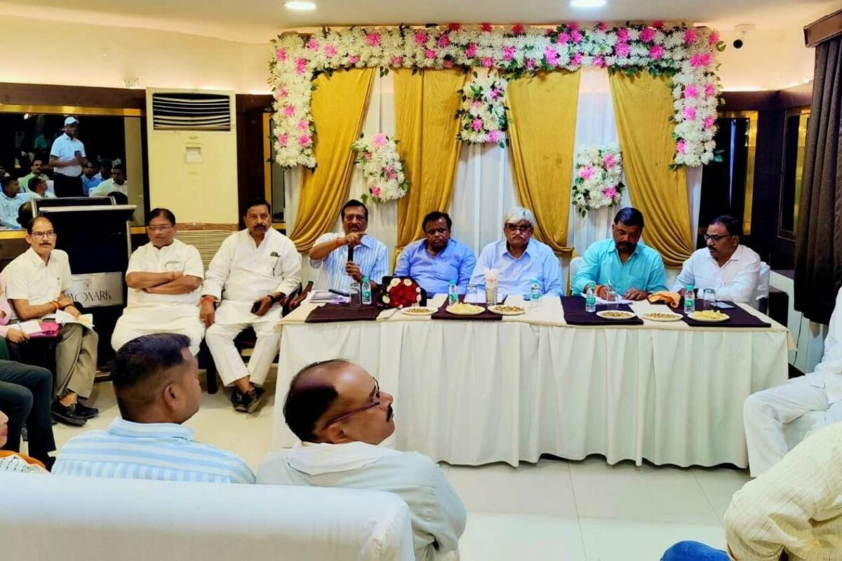 उपभोक्ताओं की समस्या का निदान न होने पर होगी कार्रवाई