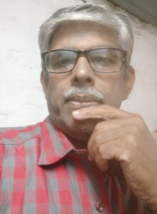 “तीन पुरानी कमीजें”