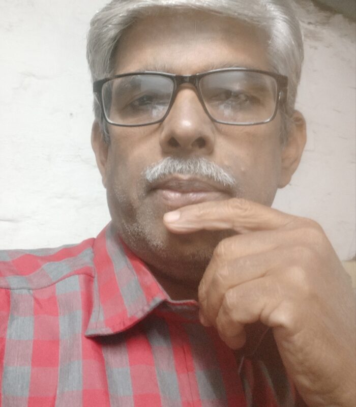 “तीन पुरानी कमीजें”