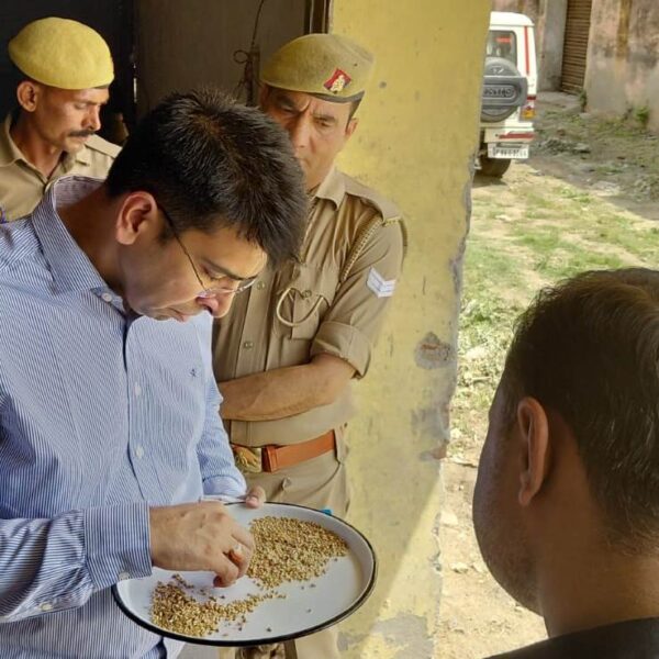 गेहूँ क्रय केन्द्र का औचक निरीक्षण, पारदर्शिता बनाए&hellip;