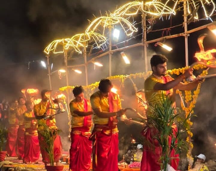 आस्था के साथ जिम्मेदारी निभाकर बागपत बना मिसाल