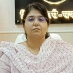 नवागंतुक जिलाधिकारी सरनीत कौर ब्रोका ने कार्यभार ग्रहण किया