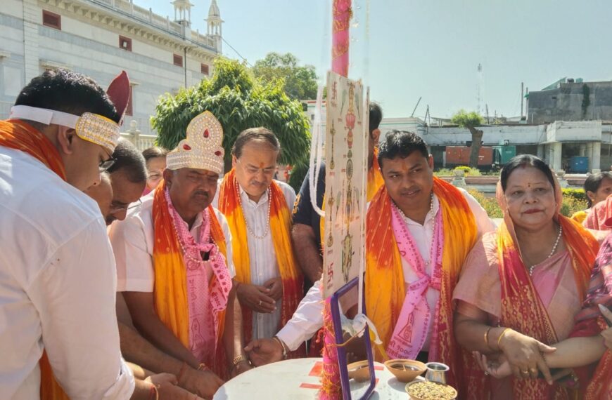 तीर्थंकर पंचोत्सव का शुभारम्भ, भव्य घटयात्रा निकाली गई