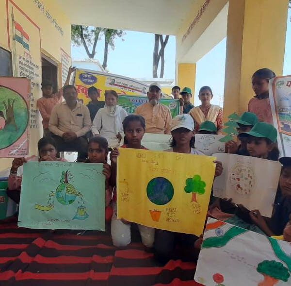 विश्व पृथ्वी दिवस पर प्रतियोगिताएं आयोजित, बच्चों ने&hellip;