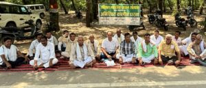 दूसरे दिन भी जारी रहा प्रधान संघ का&hellip;