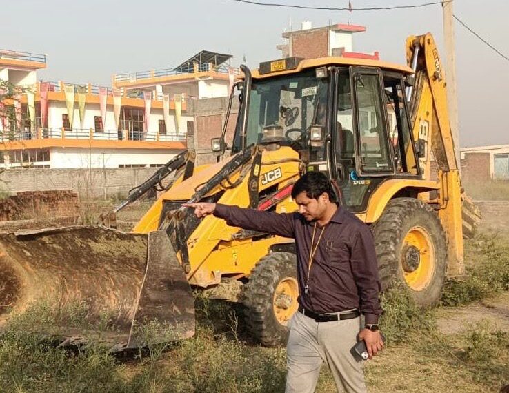 केडीए का एक्शन: अवैध प्लाटिंग पर चला बुलडोजर