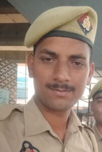 सड़क हादसे में सिपाही की मौत, दो युवक&hellip;