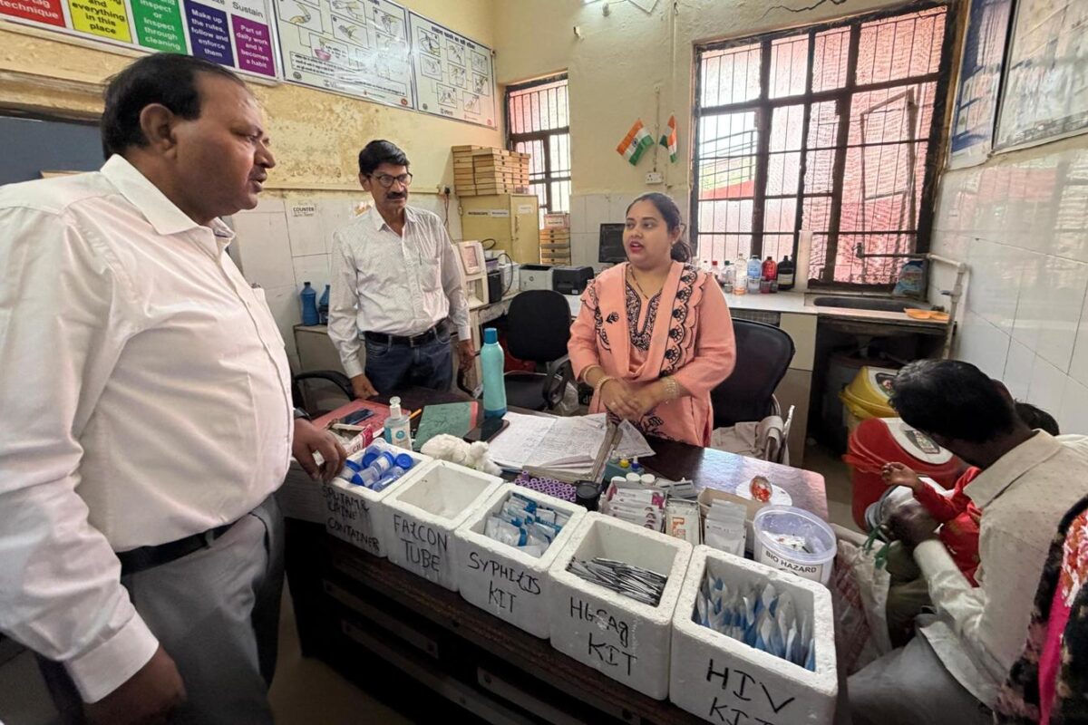 सीएमओ के औचक निरीक्षण में स्वास्थ्य केंद्रों पर मिलीं खामियां