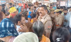स्मार्ट मीटर विरोध में महिलाओं ने कोटला चुंगी&hellip;
