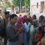 आसफाबाद नई बस्ती की महिलाओं ने एसएन फीडर का किया घेराव