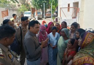 आसफाबाद नई बस्ती की महिलाओं ने एसएन फीडर&hellip;