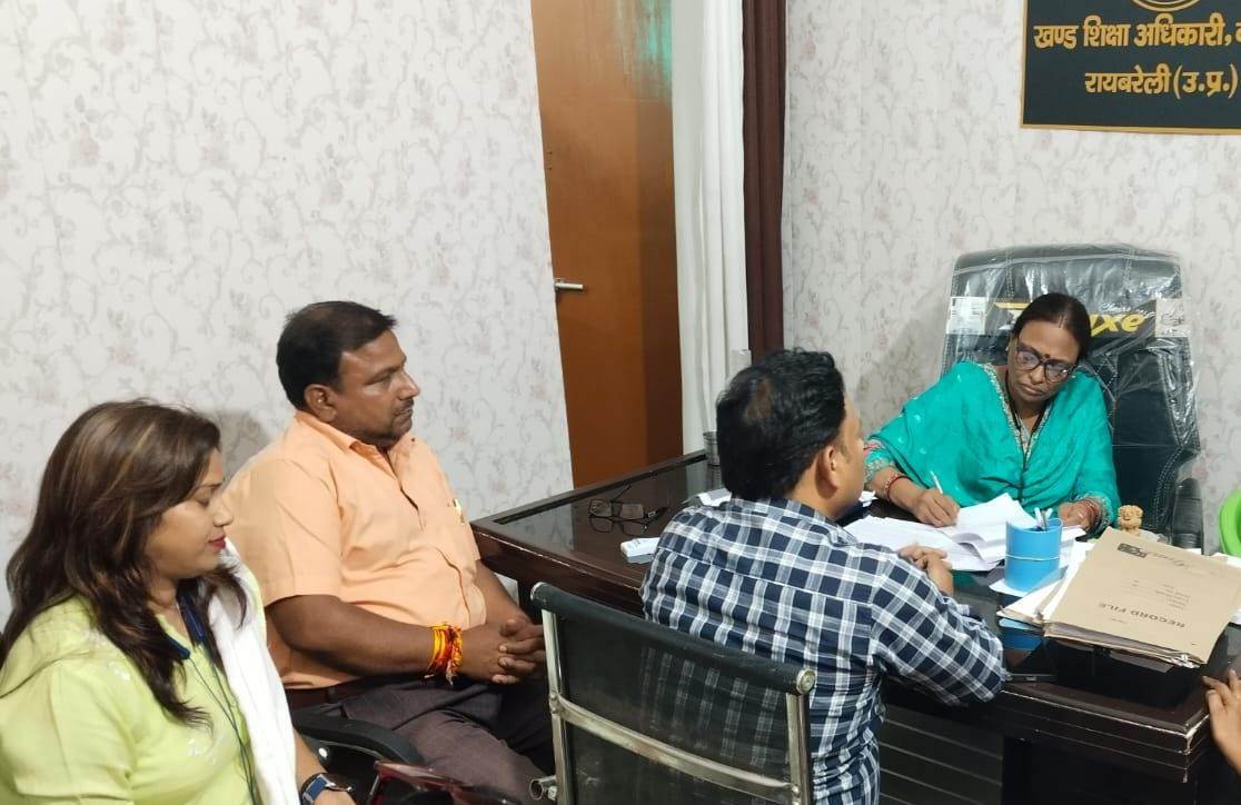 भय, उत्पीड़न और प्रशासनिक अराजकता के बीच घिरे शिक्षक — बछरावां की बेसिक शिक्षा व्यवस्था&hellip;