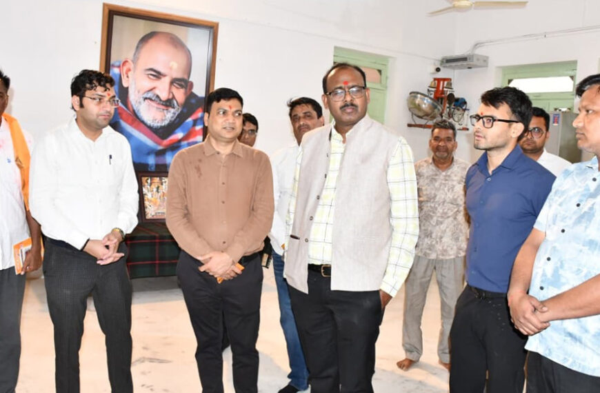 जिलाधिकारी ने नीब करोरी बाबा की जन्मभूमि पर चल रहे निर्माण कार्यों का लिया जायजा