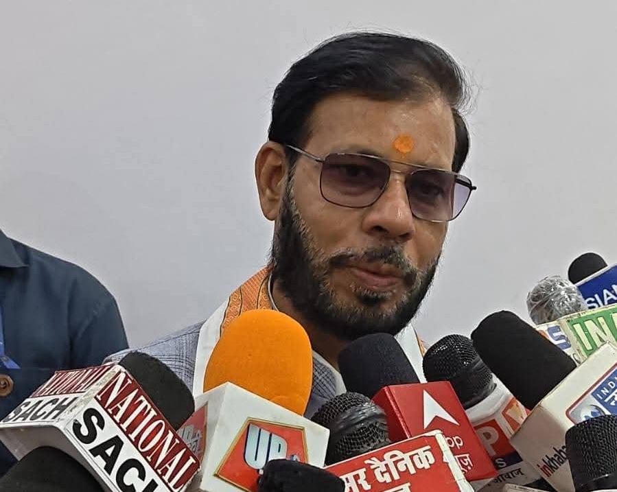 ऊंचाहार राजनीति का अखाड़ा नहीं, सेवा का मंदिर : कैबिनेट मंत्री मनोज पांडेय