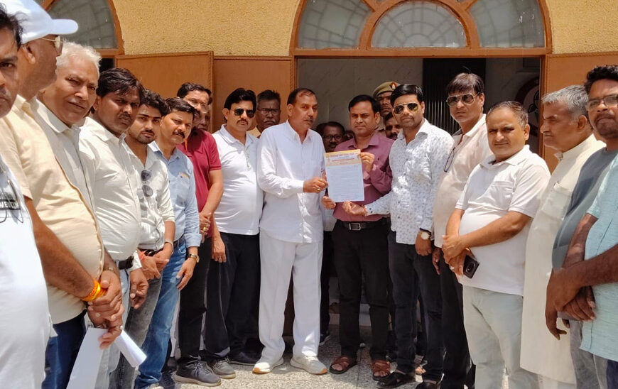 वार्ड नंबर 49 में कराए गए कार्यों की जांच कराने की मांग