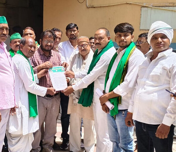 भाकियू हलधर ने एसडीएम से चक रोड को&hellip;