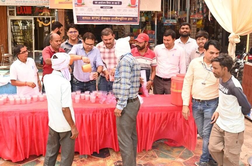 एनटीपीसी ऊंचाहार परियोजना परिसर में विशाल भंडारे का आयोजन
