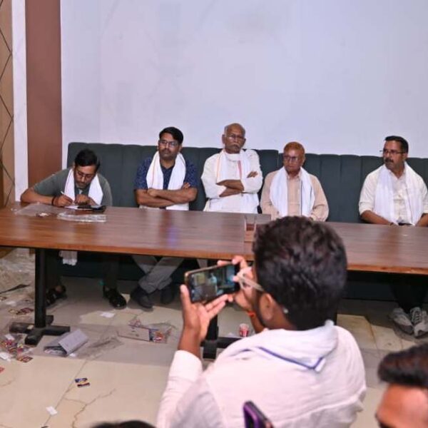 हिंदी पत्रकारिता ने राष्ट्र निर्माण और सामाजिक जागरण&hellip;