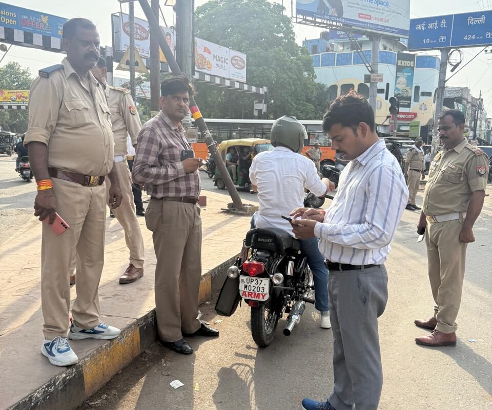 मॉडिफाइड साइलेंसर वाली बाइकों पर कसा शिकंजा, बेचने वालों को भी चेतावनी