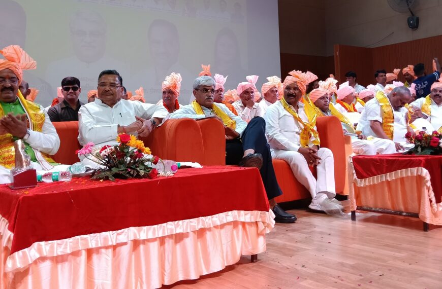 अहिल्याबाई होल्कर जयंती समारोह में डिप्टी सीएम केशव प्रसाद मौर्य का विपक्ष पर हमला