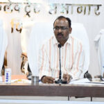 मंदिरों में प्लास्टिक पॉलीथिन में प्रसाद वितरण पर रोक लगाने के निर्देश