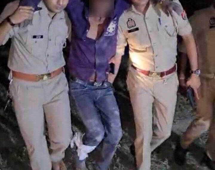 15 हजार का इनामी अंतरराज्यीय चोर पुलिस मुठभेड़ में गिरफ्तार