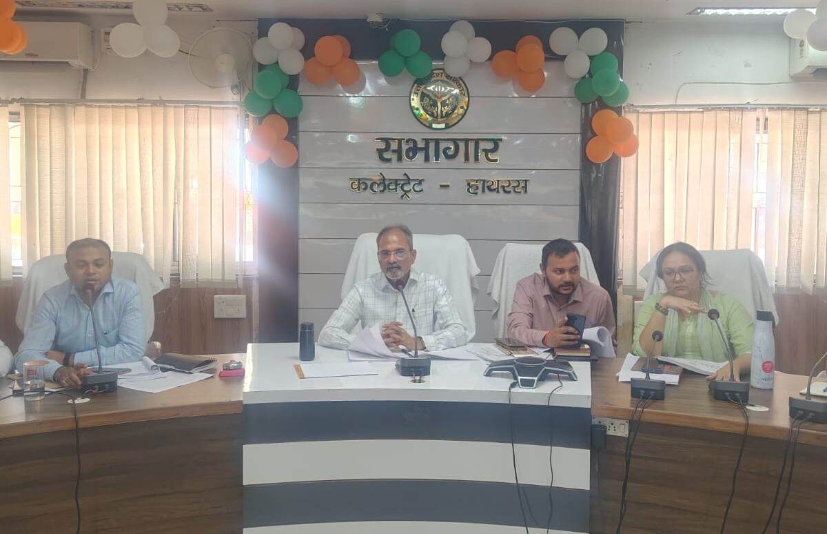 आईजीआरएस शिकायतों के समयबद्ध निस्तारण के निर्देश, लंबित मामलों पर भी उठे सवाल
