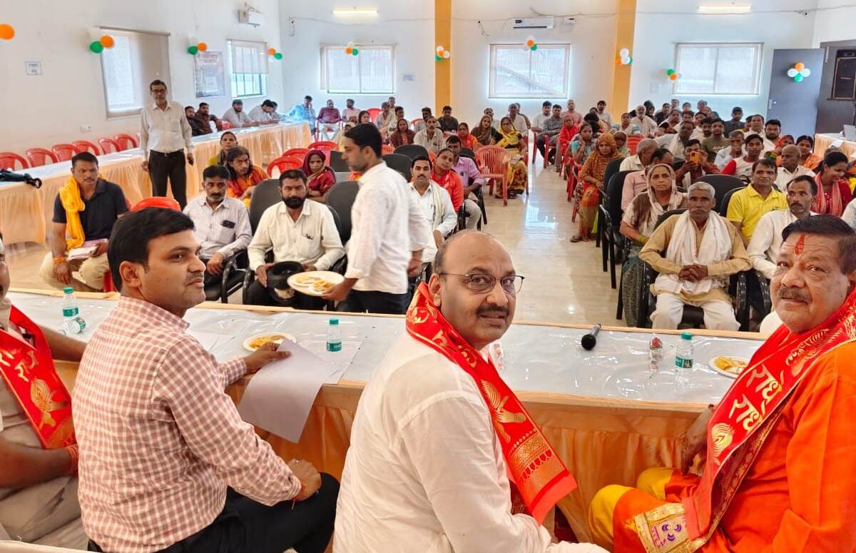 स्वनिधि महोत्सव का भव्य आयोजन, पथ विक्रेताओं को मिला आत्मनिर्भरता का संदेश