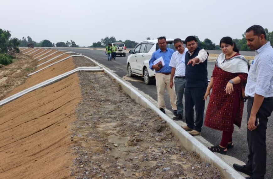 डीएम ने रिंग रोड फेज-02 के निर्माण कार्य का किया स्थलीय निरीक्षण