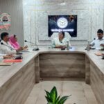 आधारभूत सुविधाओं के सुदृढ़ीकरण और विकास कार्यों में तेजी लाने के दिए निर्देश