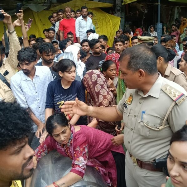 मृतक अरुण के परिजनों ने इंसाफ दिलाने की&hellip;
