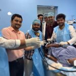 एंडोस्कोपी से बिना ऑपरेशन सफलतापूर्वक निकाली गई पेट में फंसी आम की गुठली