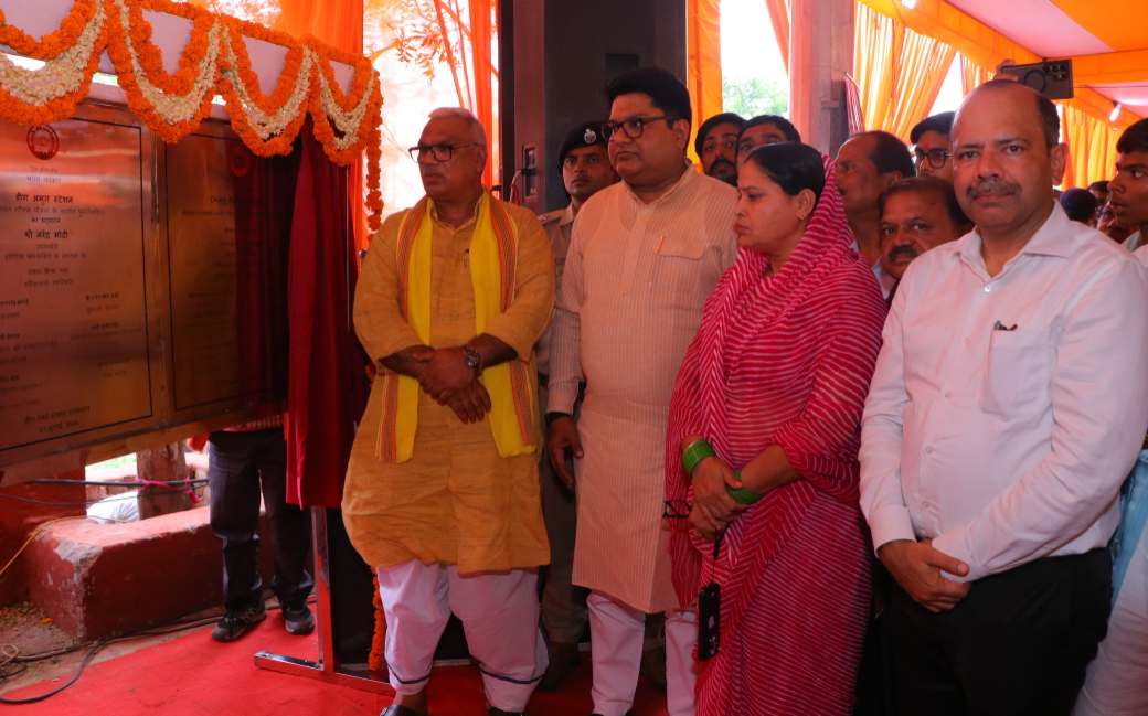 प्रधानमंत्री ने वीडियो कॉन्फ्रेंसिंग के माध्यम से देश को समर्पित किए 75 पुनर्विकसित अमृत भारत…