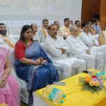 युवा एवं महिला व्यापारी सम्मेलन में पांच समाजसेवी फिरोजाबाद भामाशाह शिरोमणि की मानद उपाधि से हुए सम्मानित