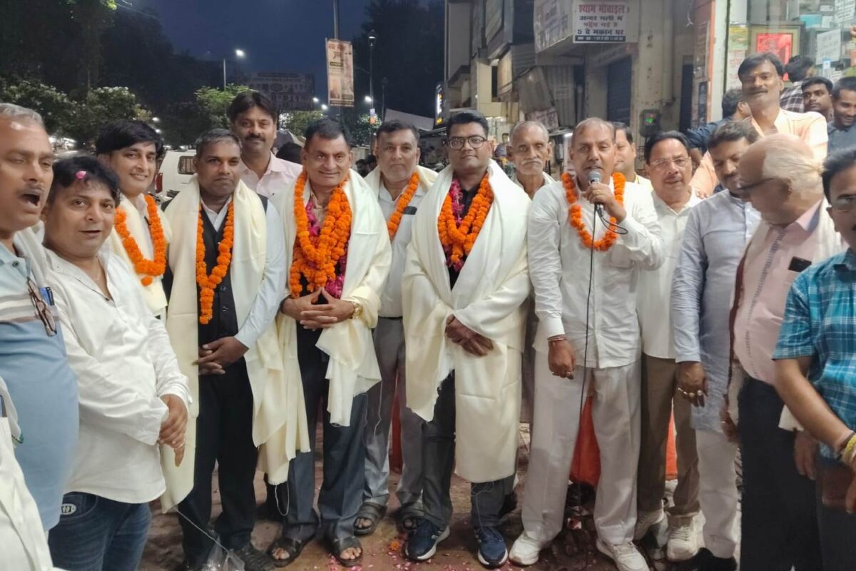 व्यापारियों ने शासकीय अधिवक्ता क्राइम राजीव प्रियदर्शी का किया स्वागत
