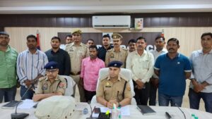 अंतरराज्यीय चरस तस्कर गिरफ्तार, 13 किलो चरस बरामद